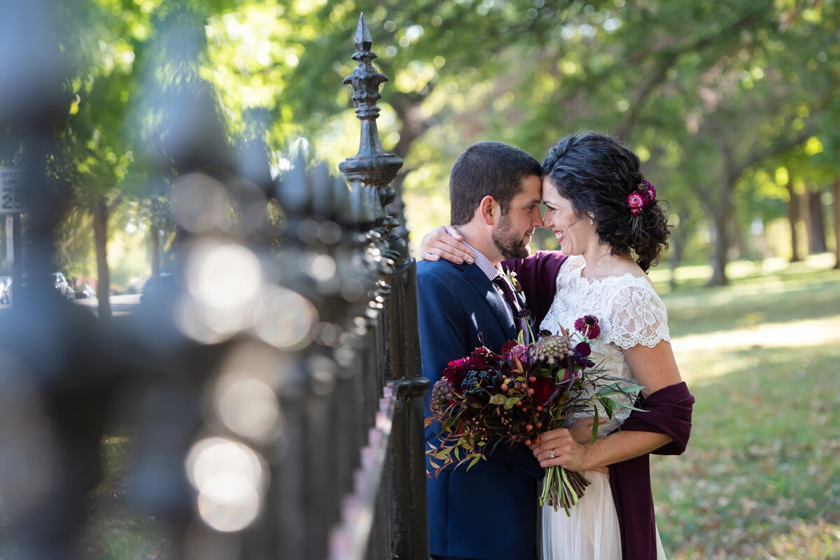 sarah-oberheim-photography-best-st-louis-missour-lafayette-square-park-wedding-photographer50