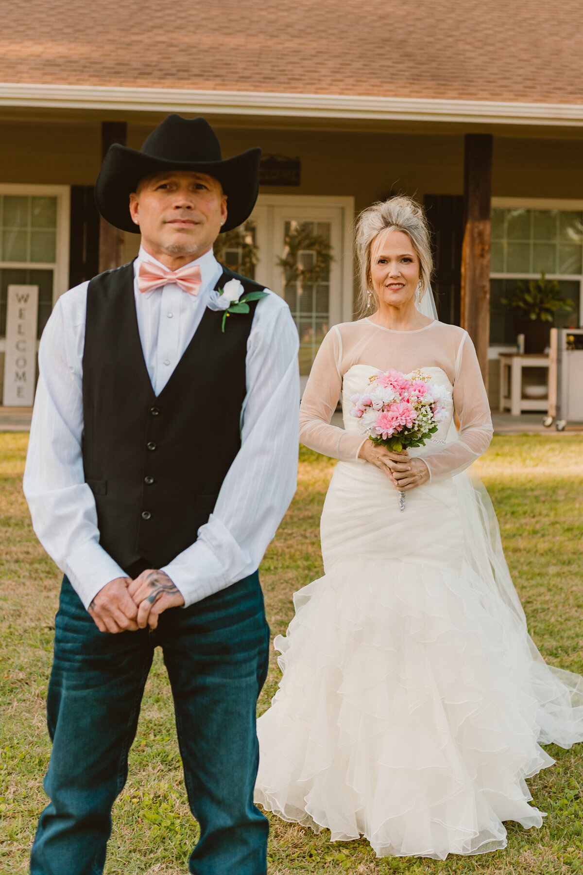 Beaumont-texas-backyard-wedding-rustic-country-diy-Houston-wedding-elopement-photographer-3