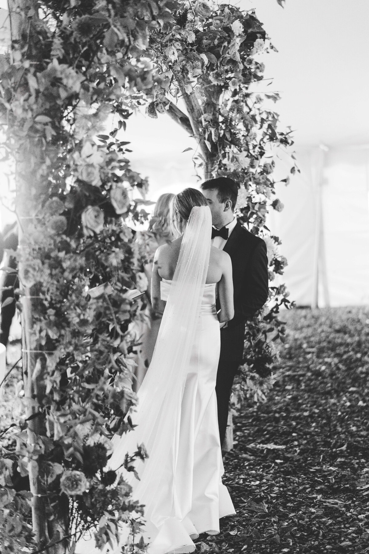 Meadow-Ridge-on-Hudson-NY-Pearl-Weddings33