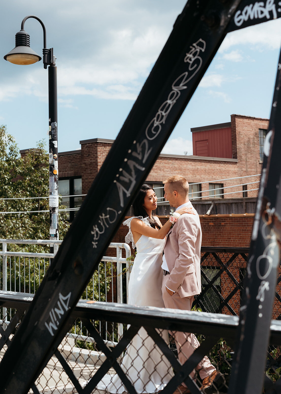 Kyle&MeiLing_227A7218_300ppi_websize
