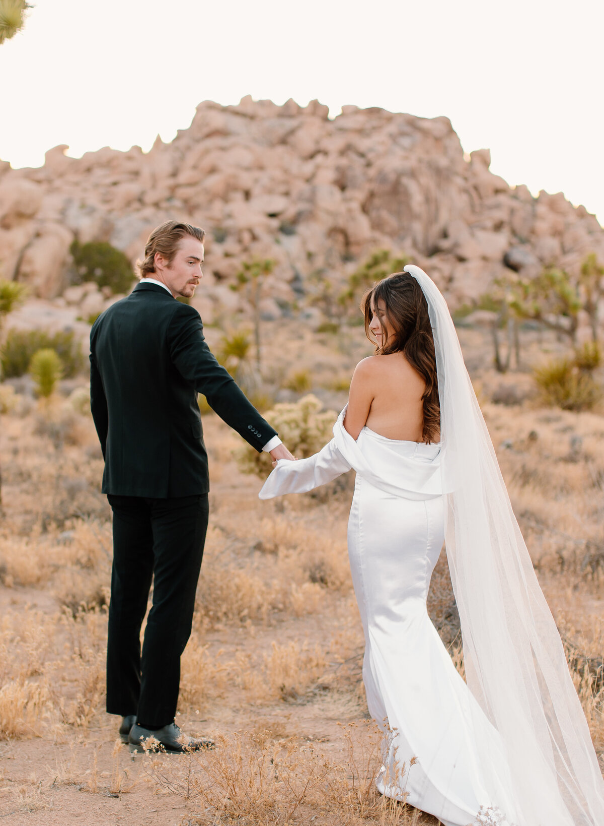 Joshua-Tree-California-Wedding-Photography-Session-D-23