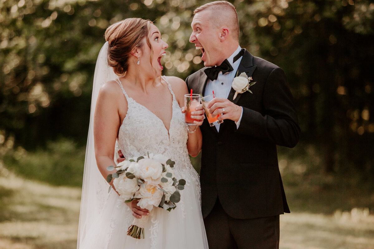 sharonelizabethphotography-lostcreekwinery-leesburgvirginiawedding-harvesthouselostcreek6703