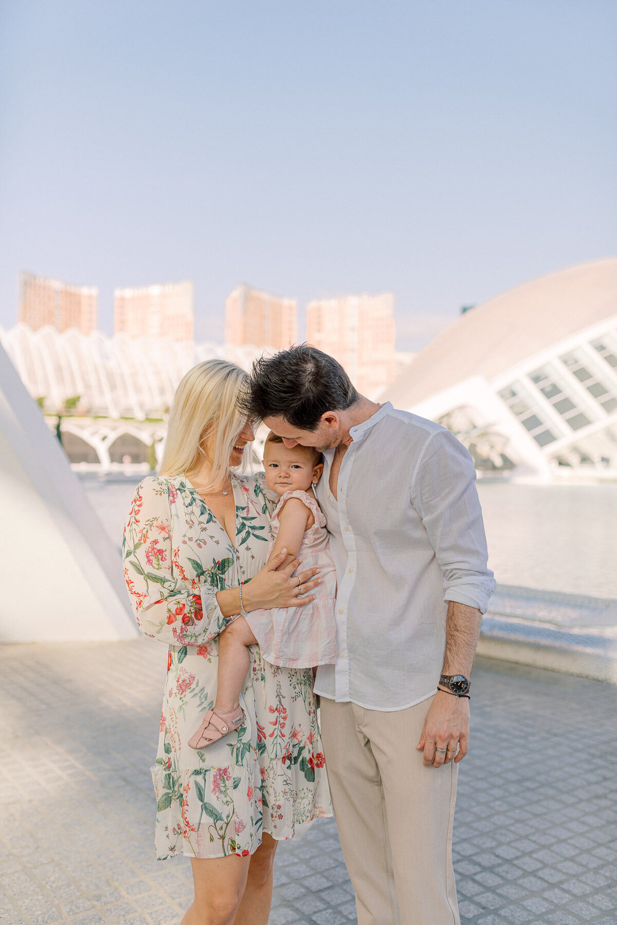 Family-Photographer-Spain-Valencia-City-of-Arts010