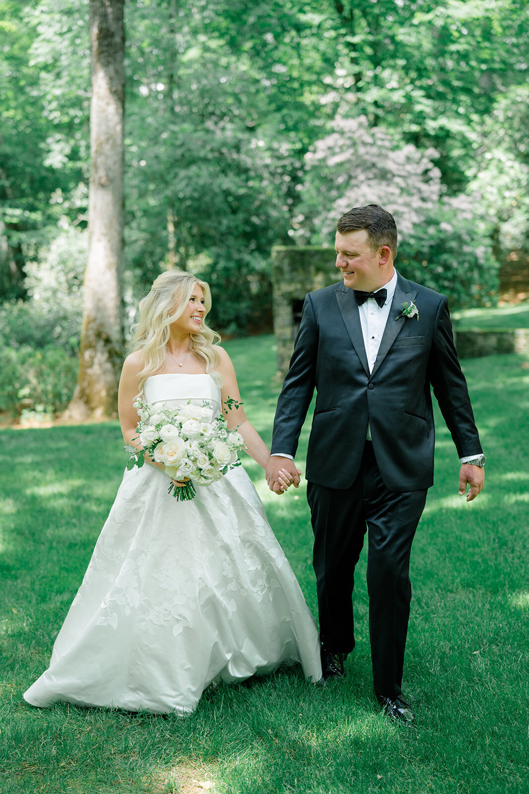 Spring_destination_wedding_the_farm_at_old_edwards_highlands_nc_north_carolina_mountain_wedding_Wedding__Kailee_DiMeglio_Photography-253