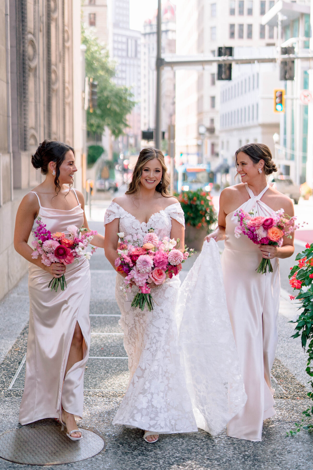 MargaretJames_PittsburghWeddingPhotographer-67