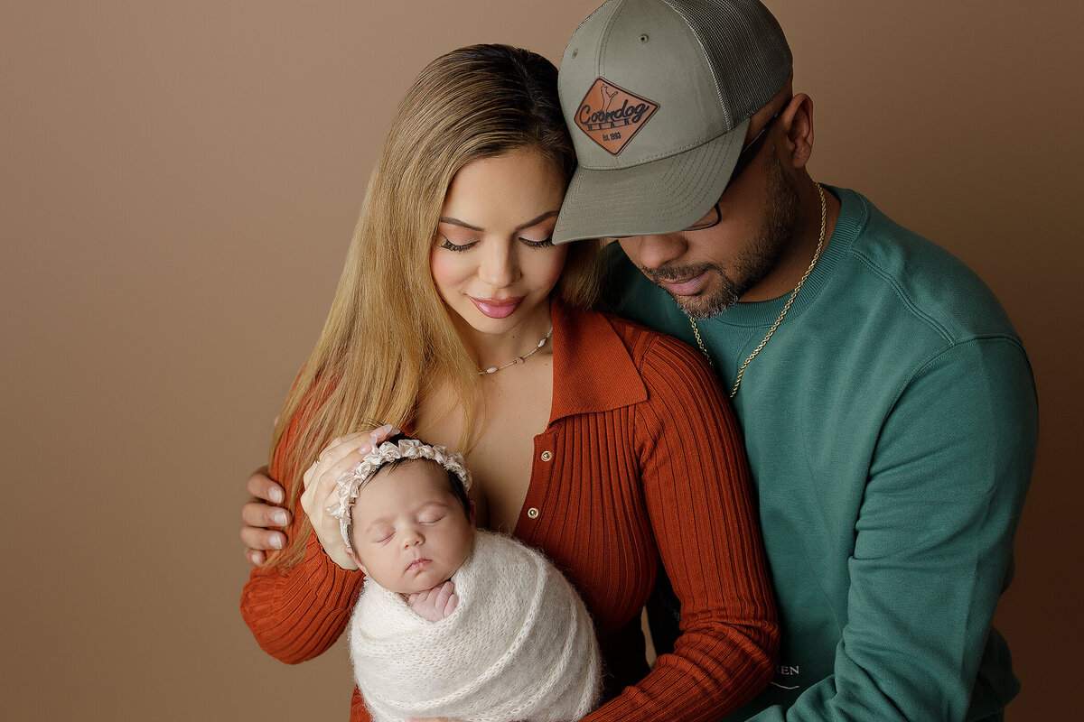McDonough newborn photographer, Atlanta Newborn Photographer, Fayetteville newborn Photographer, Peachtree city newborn photographer, Hampton ga newborn photographer, marietta ga newborn photographer