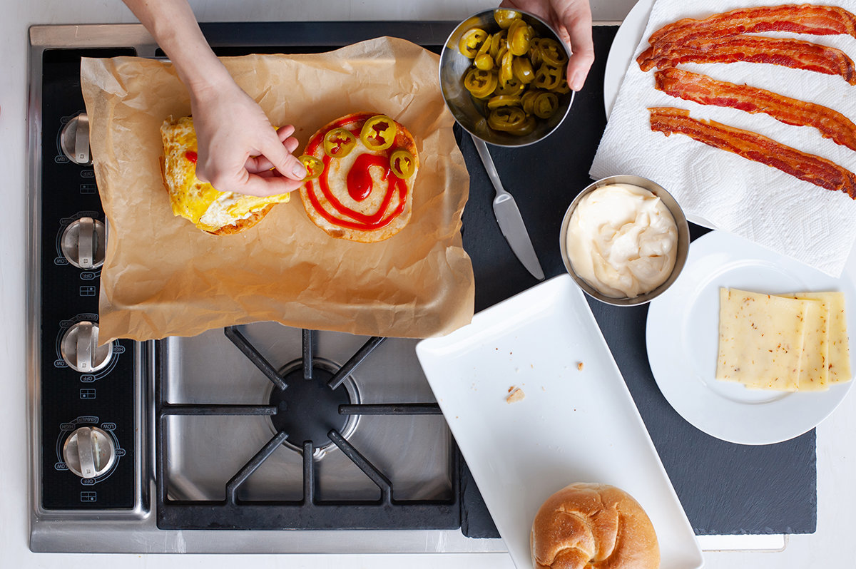 3.29.19.EggOnARoll-30-web