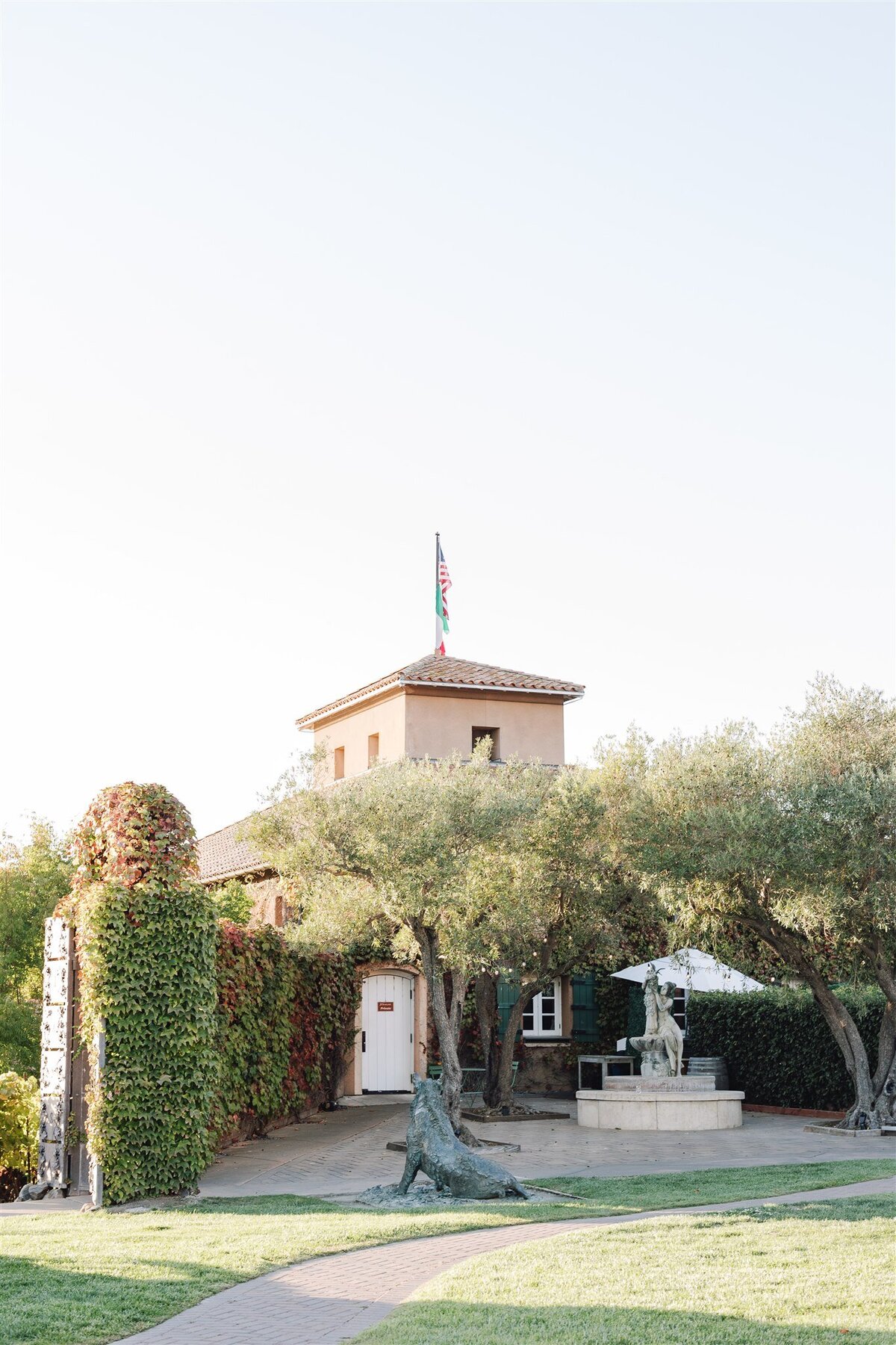 viansa-sonoma-wedding-annie-ben-ashley-carlascio-photography-0560
