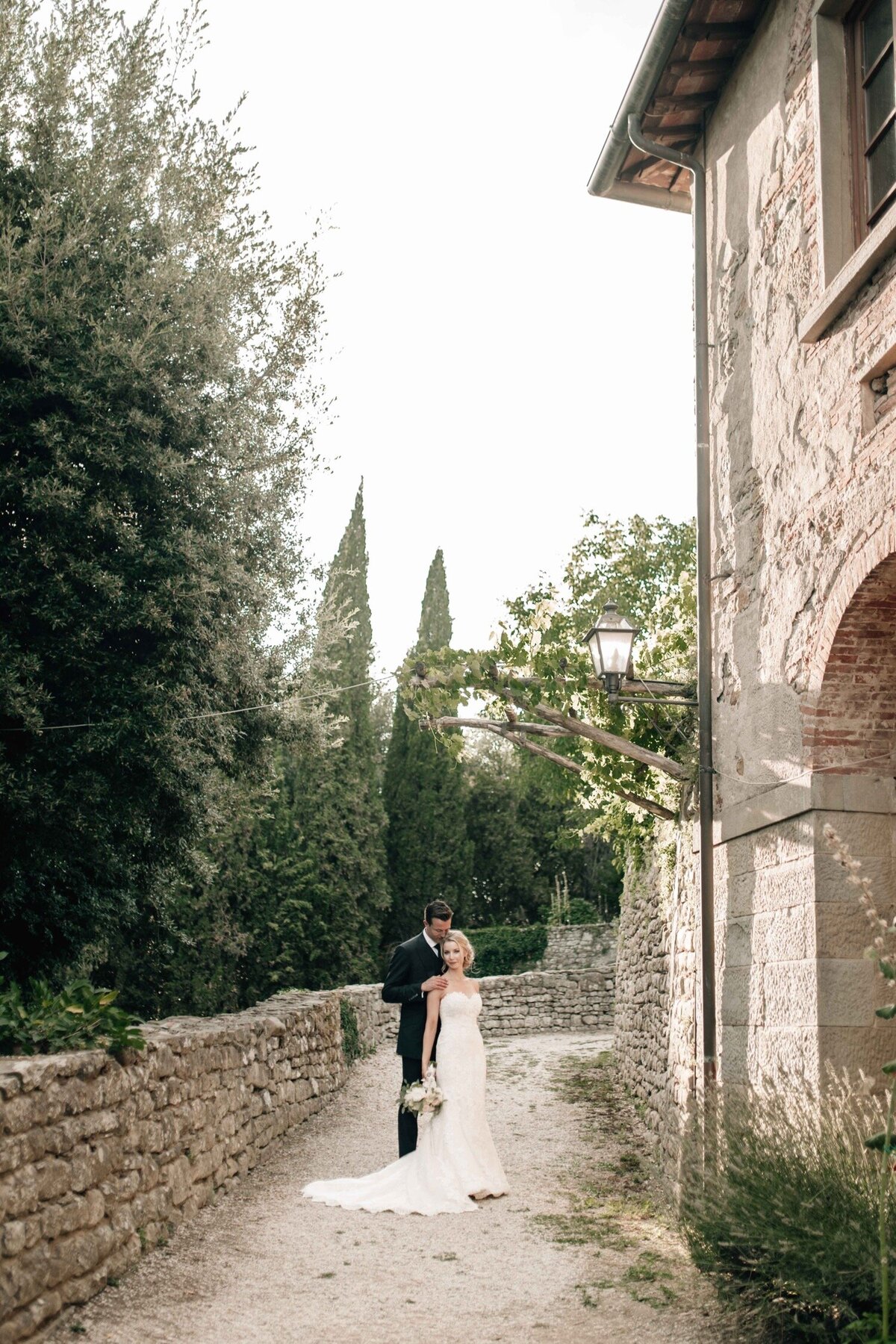 060_Tuscany_Castello_Di_Gargonza_Destination_Wedding_Photographer-150_Destination wedding photographer in Tuscany at Castello di Gargonza. Captured by Flora and Grace photography. 