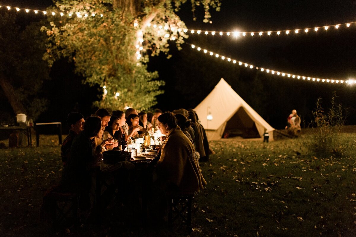 lonnymag_shelterco_friendsgiving_0097