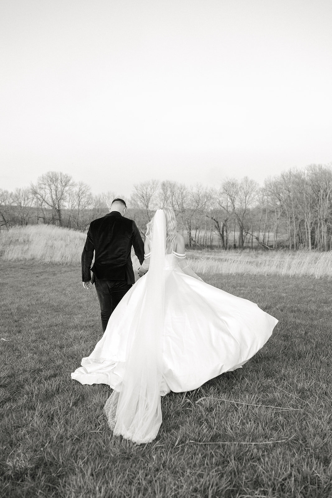 Skylar and Keaton - White Iron Ridge - Kansas City Wedding Photography - Nick and Lexie Photo Film-870