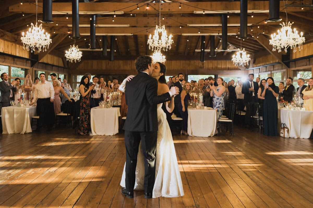 Wedding Photographer in Niagara