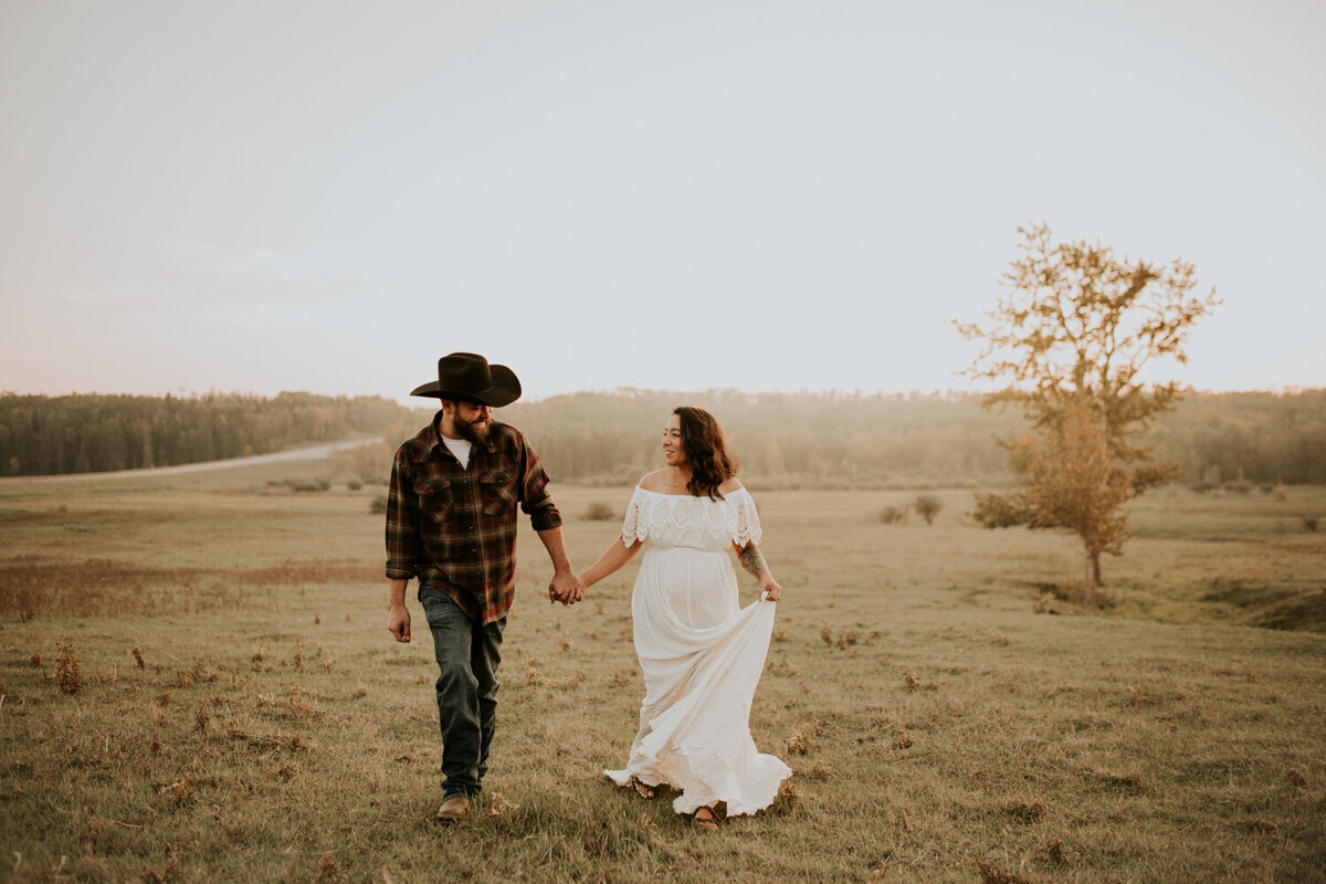 red-deer-central-alberta-newborn-maternity-photographer-21