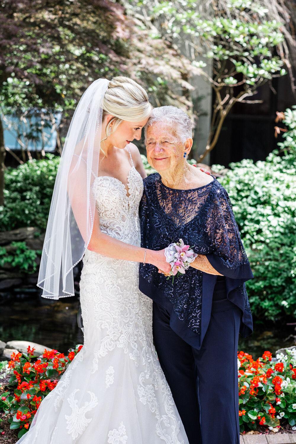 Pittsburgh-Bride-Hugs-Grandma-1