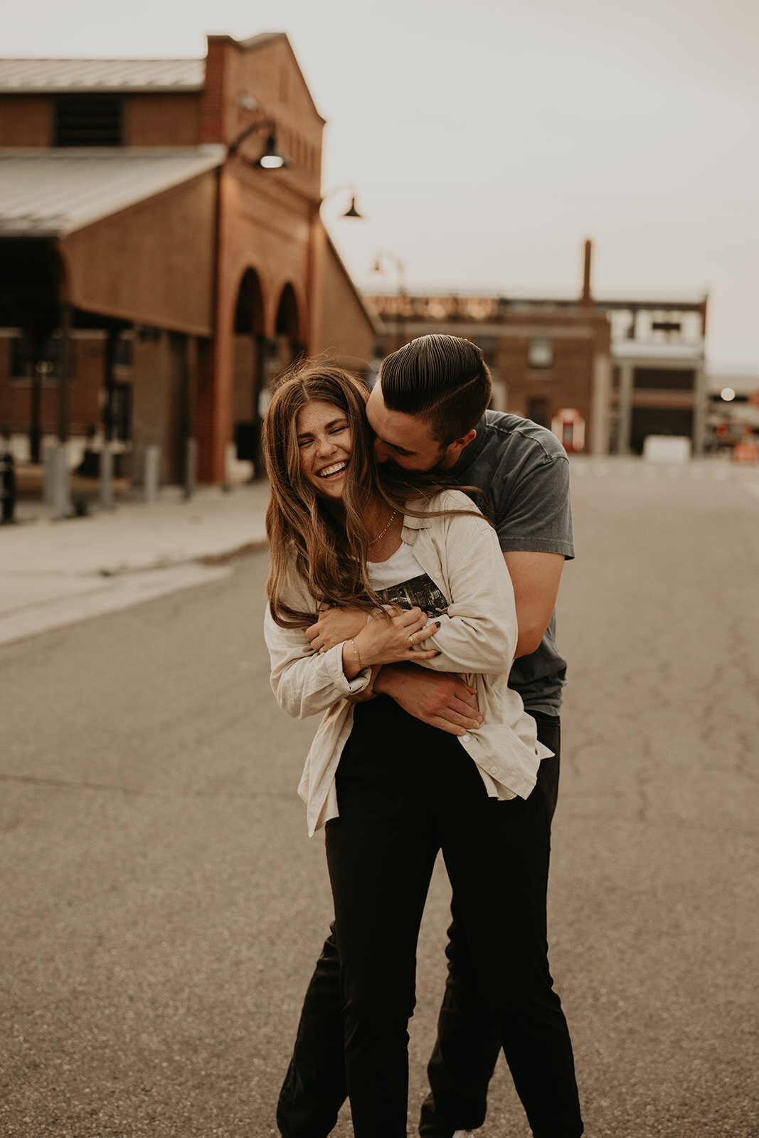 detroit-michigan-eastern-market-joses-tacos-couples-photoshoot-engagement-photos-60
