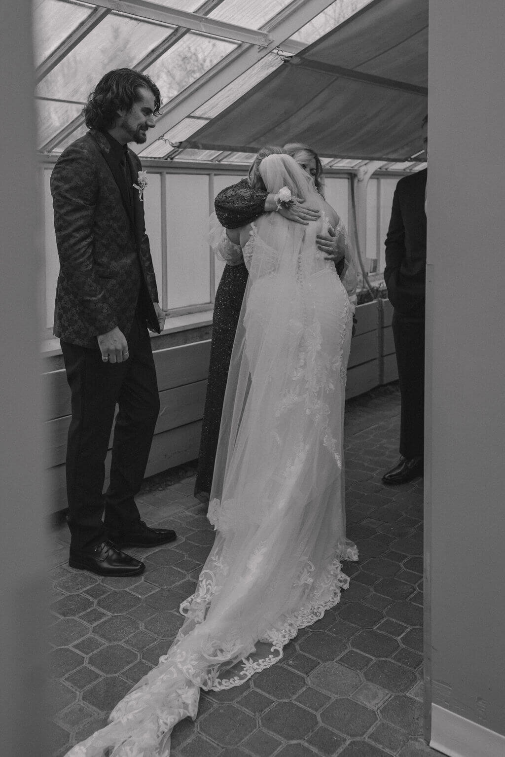 buffalo-wedding-photographer-brittany-and-nic.75