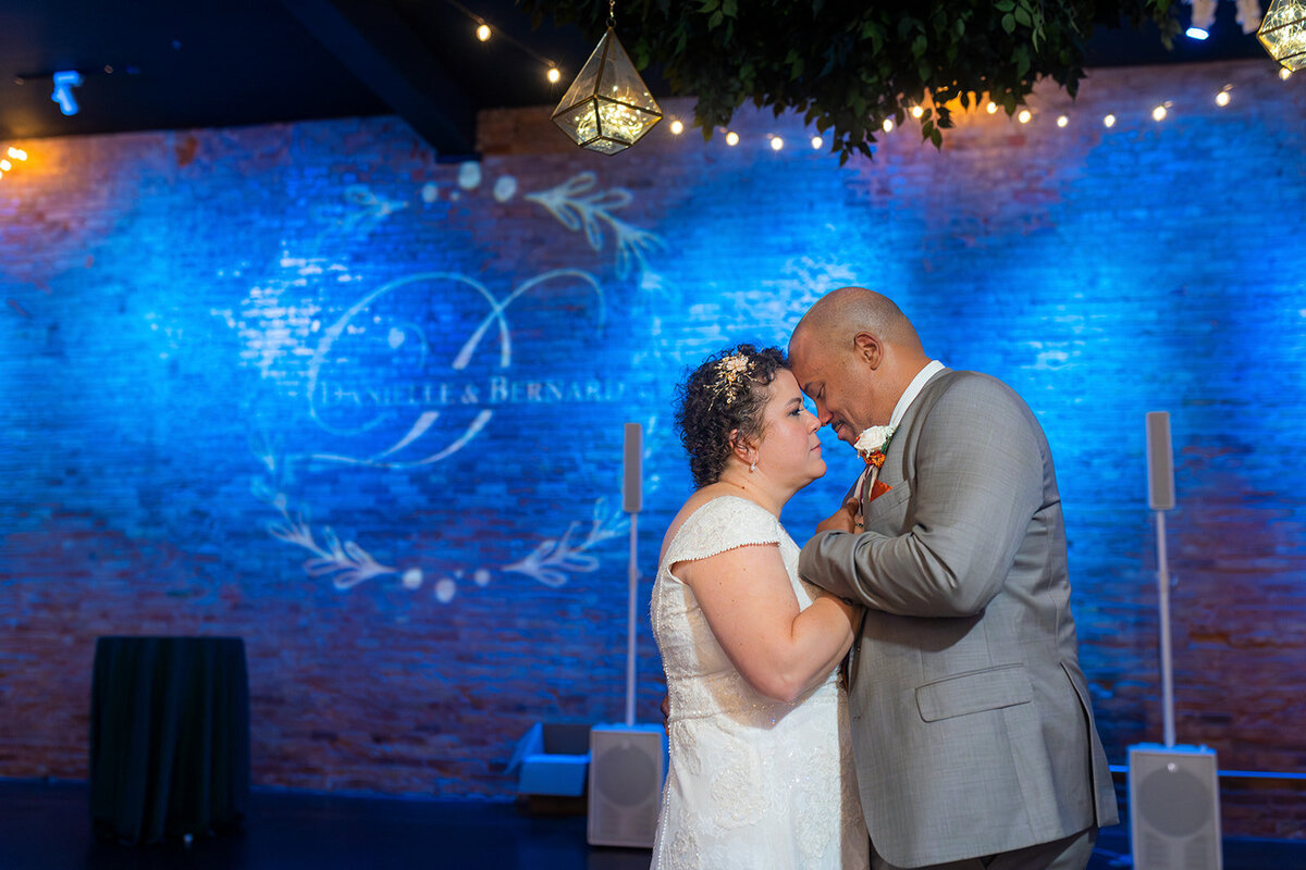 reTheBurrowWeddingPhotography-779
