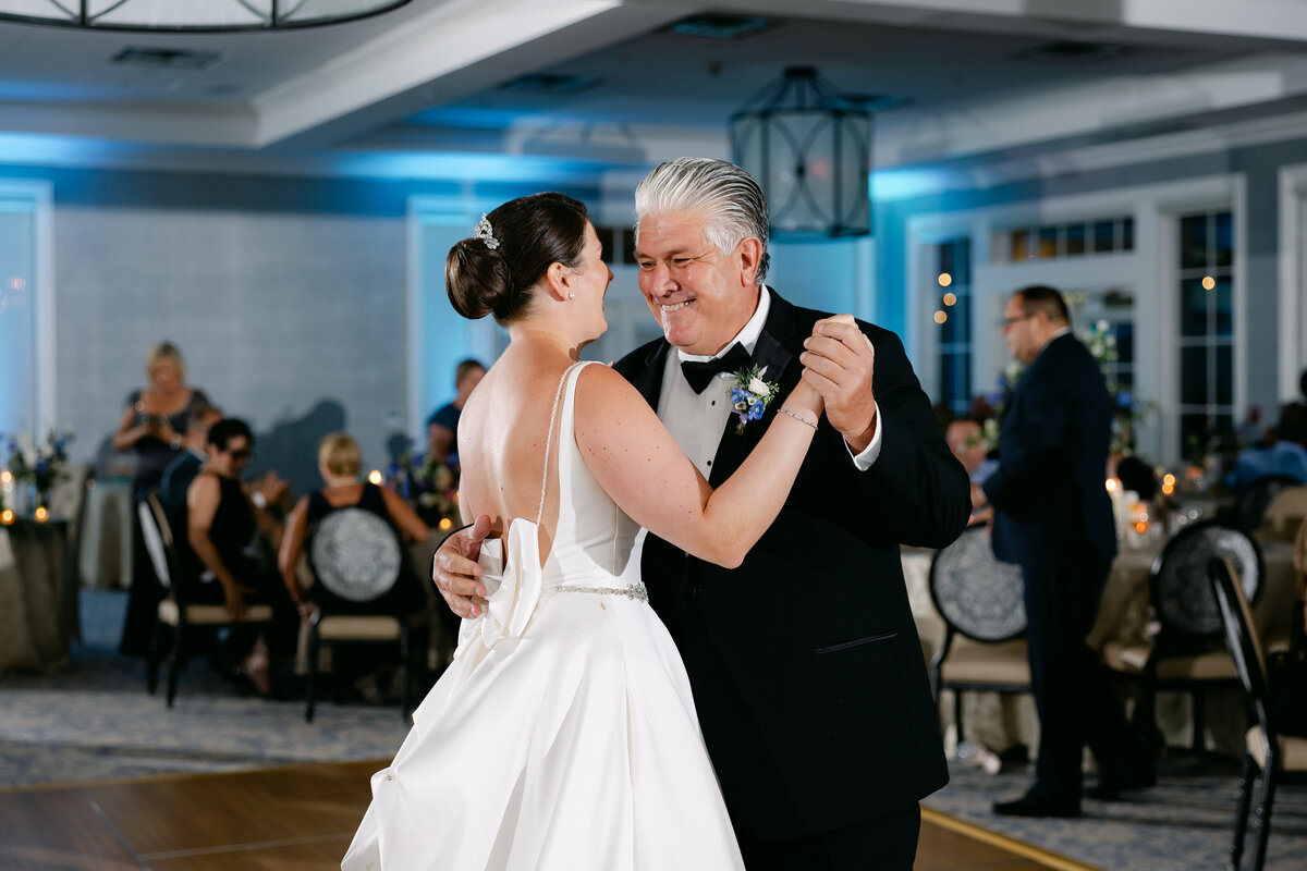 Alyssa_Mike_Web-74