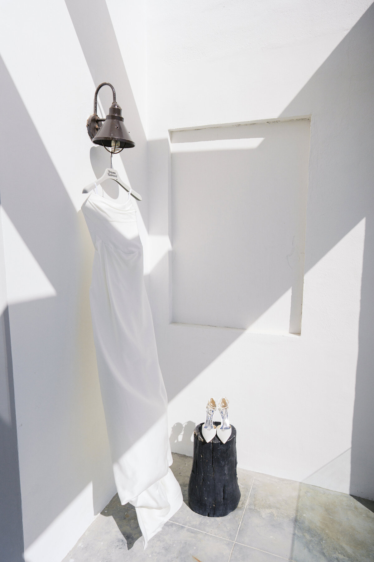 Kate & Jordan Getting Ready-223