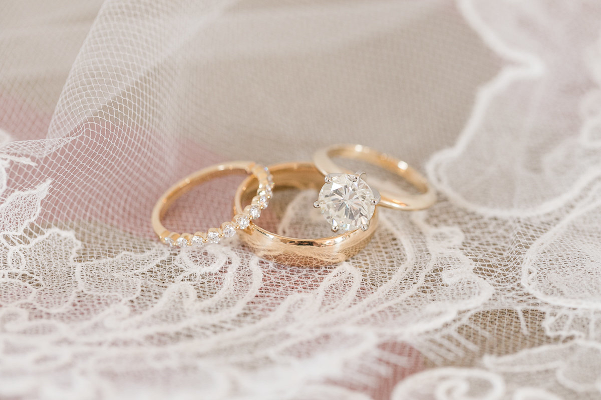 Howie Mansion photographer | Orlando photographer | Howie Mansion photographer  | Amalie Orrange | Howie Mansion wedding couple | Howie Mansion Howey in the hills florida-7