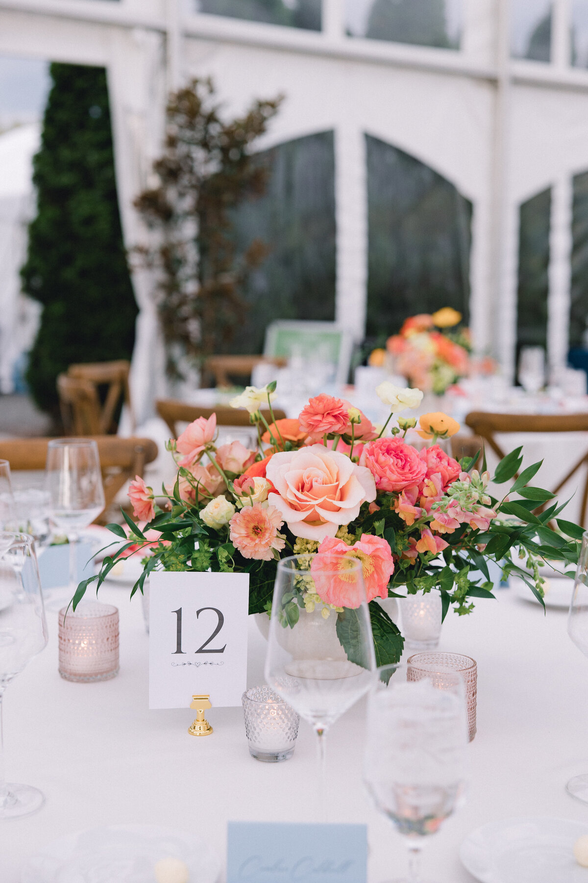 spring wedding table decor