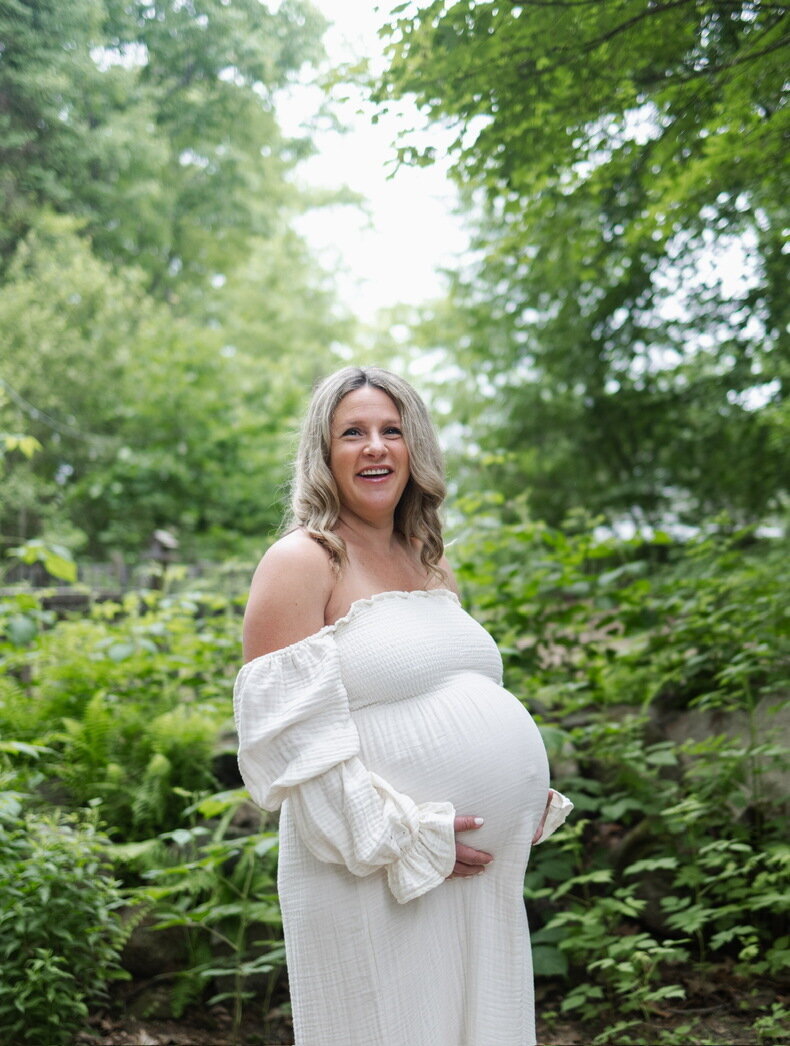 westwood-ma-maternity-family-photos-natural-light-massachusetts