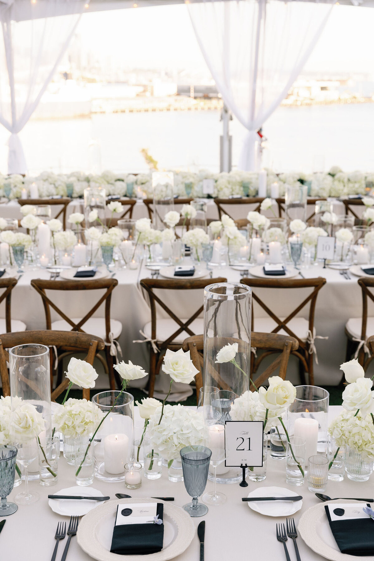 White-Admirals-House-Wedding-Flora-Nova-Design-Seattle-00019