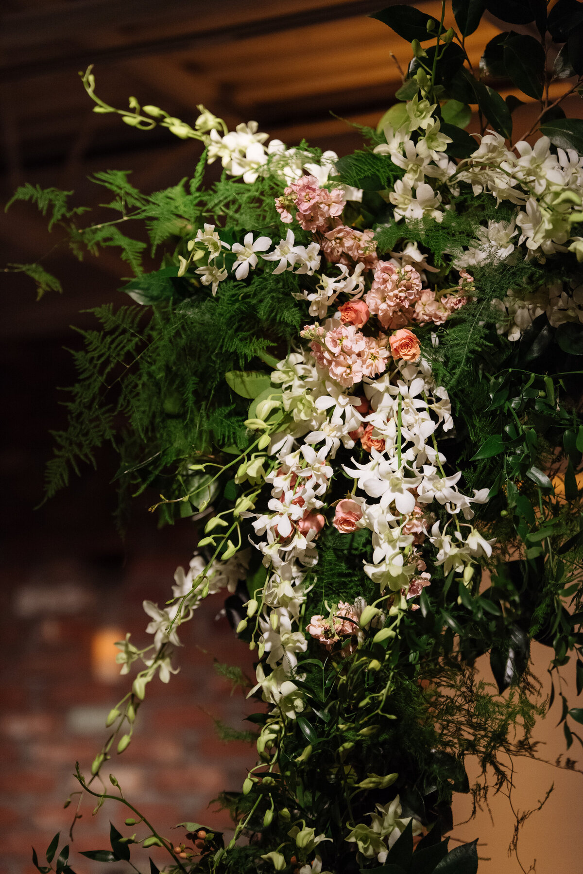 ceremony-flowers-the-loading-dock-wedding-stamford-ct-enza-events