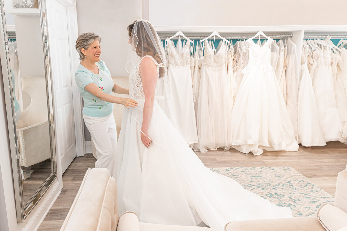 Connecticut Wedding Dress Trunk Shows