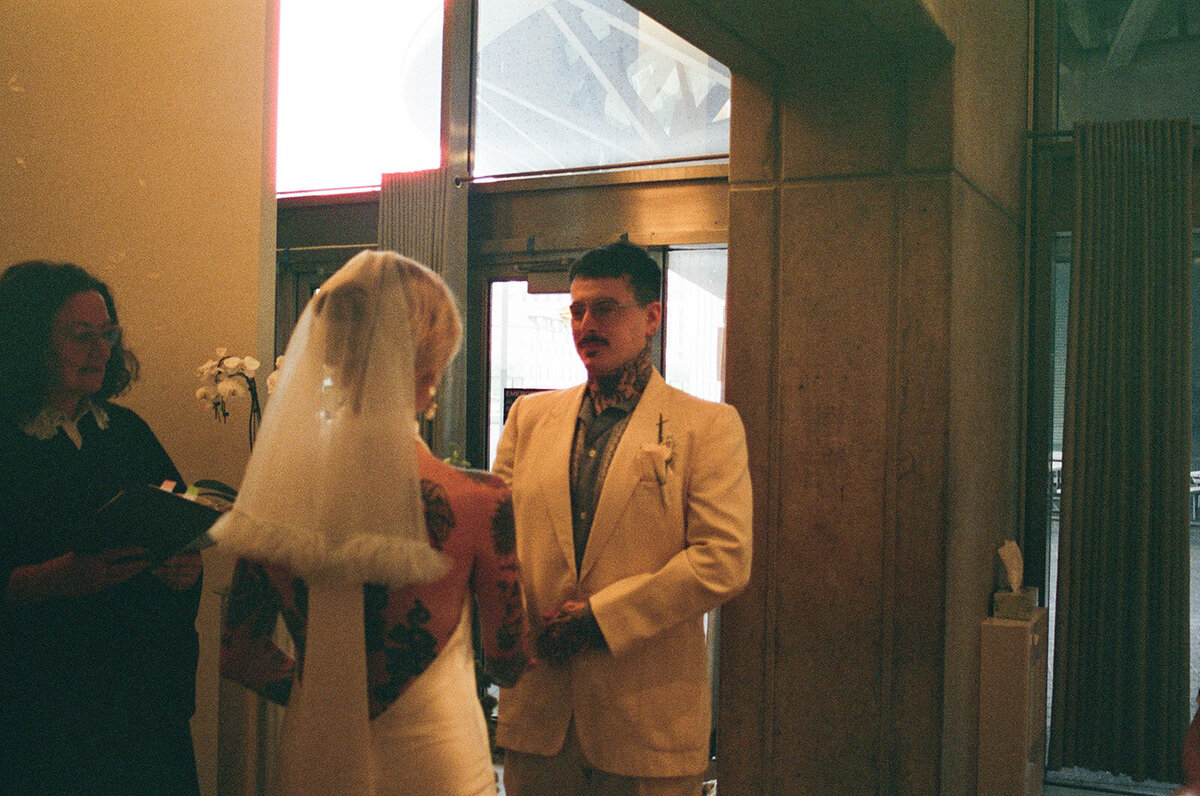 toronto-city-elopement-city-hall-edgy-nontradional-thedrake-rainy-day-cool-alternative-film-35mm-096
