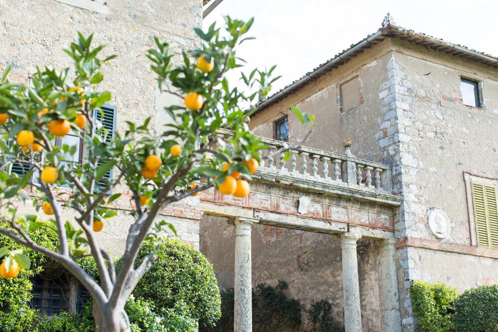 Tuscan wedding villa