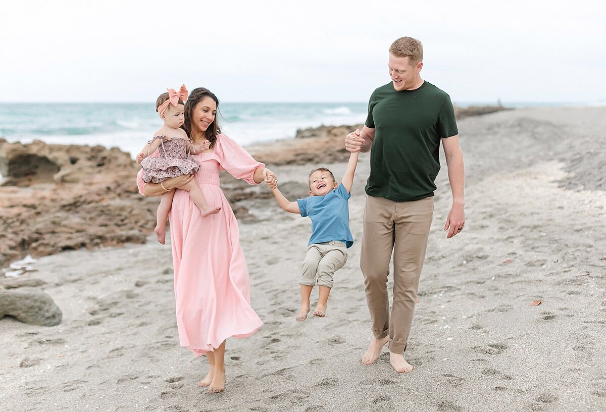 first-birthday-beach-photos-jupiter-island-brandi-watford-photography_0022