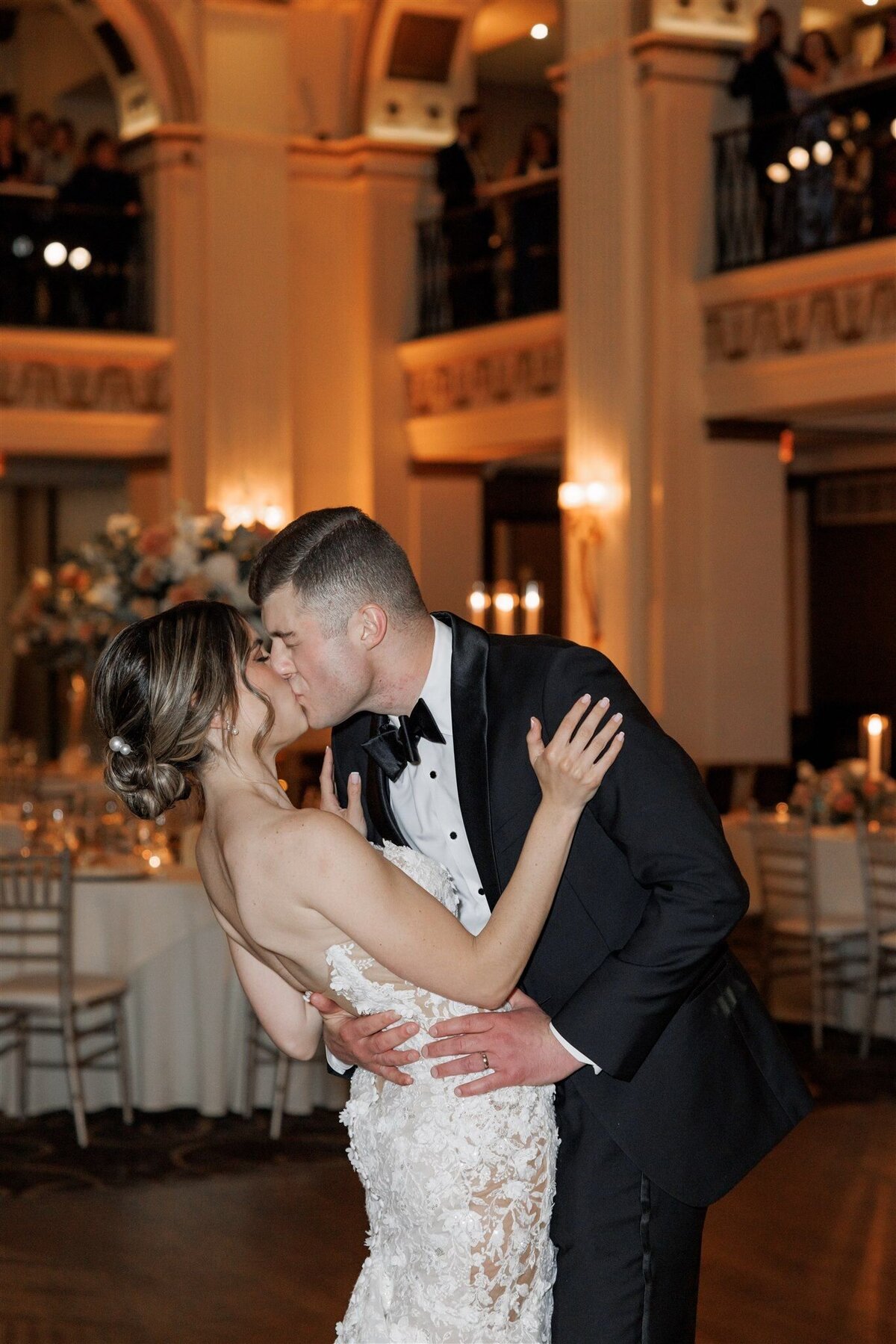 ballroom-at-the-ben-wedding-687