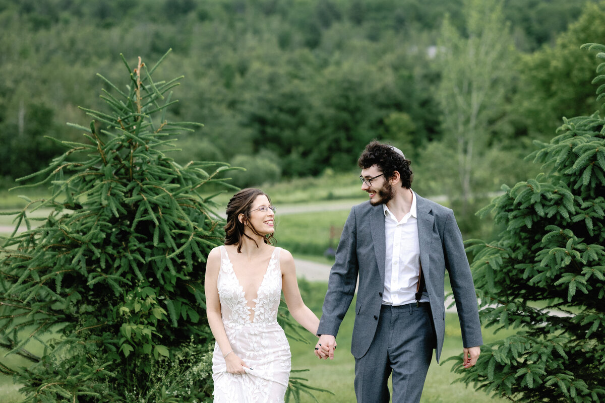 Vermont-Weddings-Jericho-Jess-Rene-Photos-C-26329