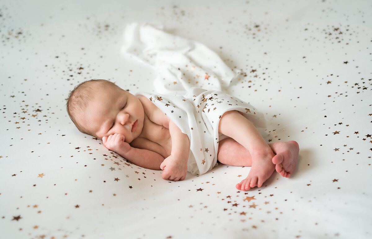 WNY and Buffalo NY Newborn Photographer (19)