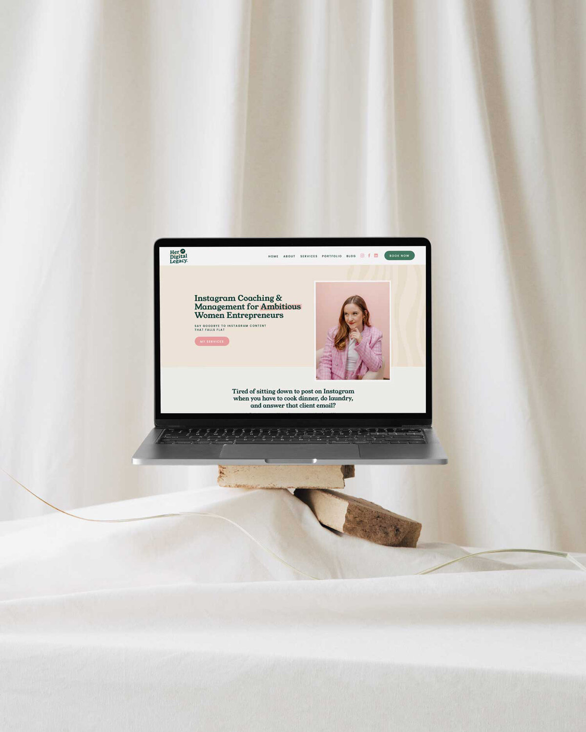 5-to-9-Socials-Website-Mockup-1-Post