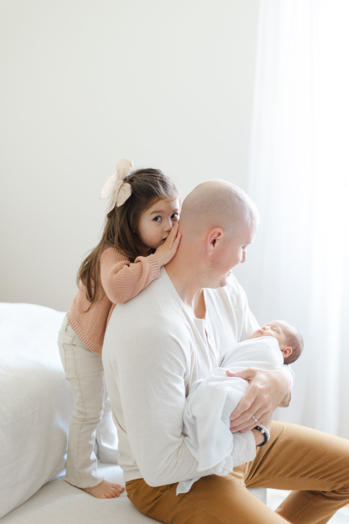 In-home newborn portrait session with siblings in Philadelphia - 15