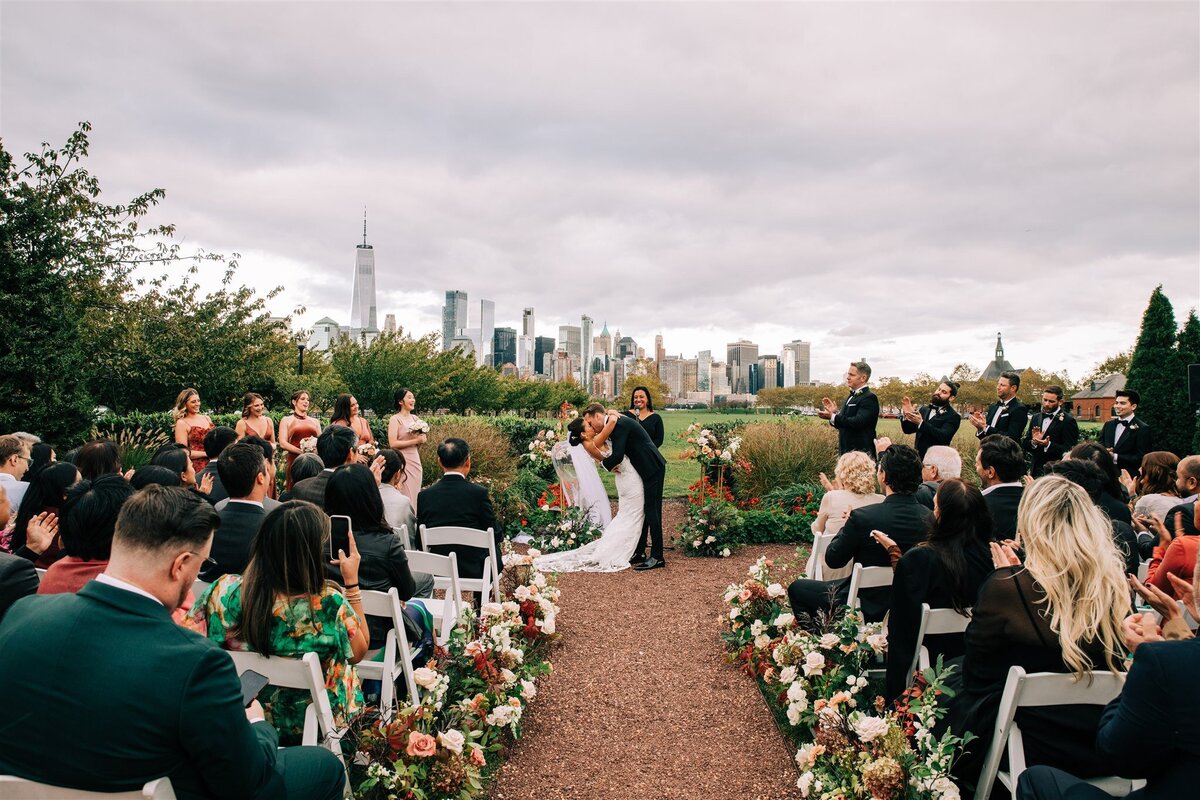 grace-dom-wedding-florals-zela-events-711