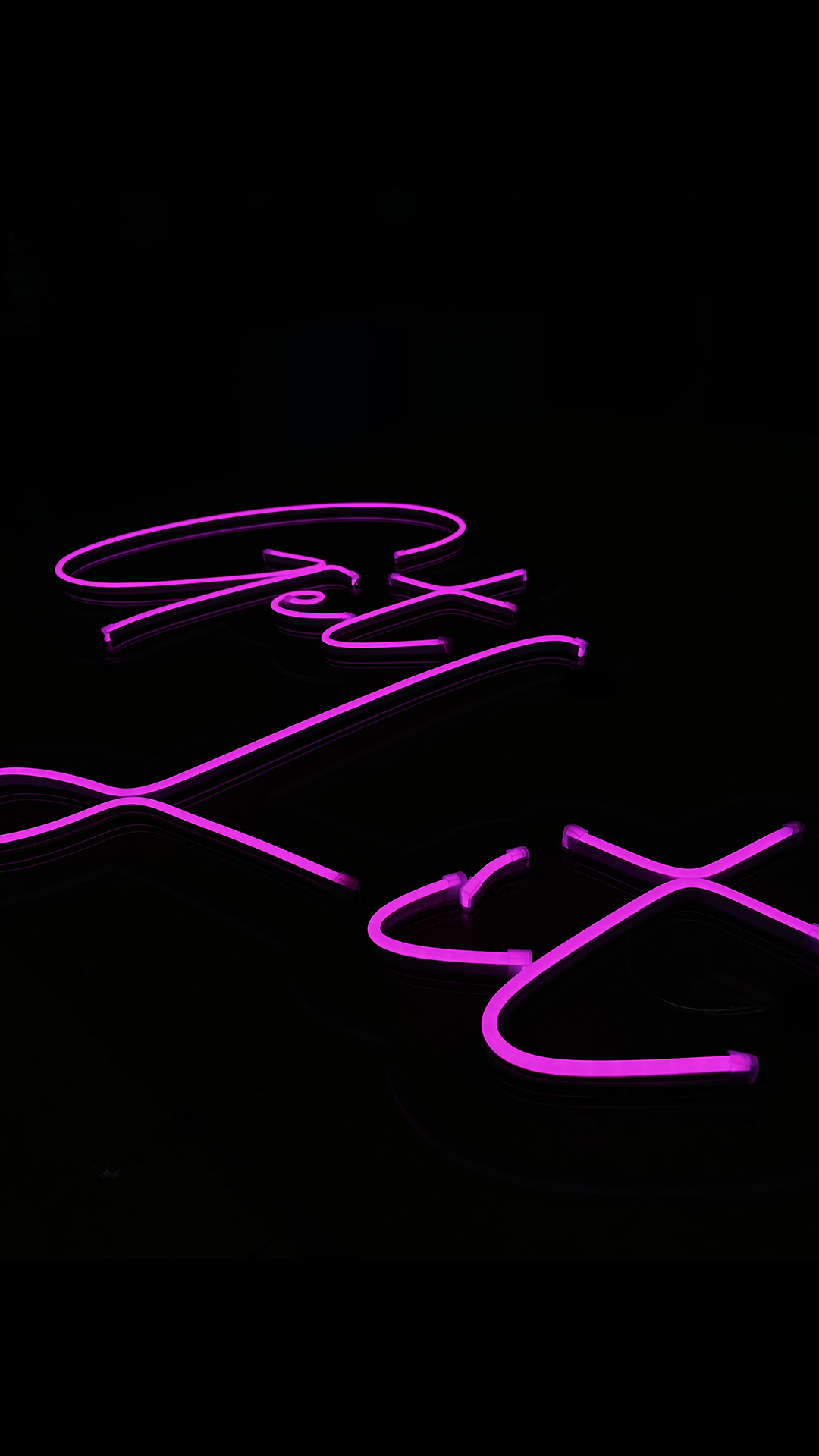 ellis-signs-custom-pink-neon-signs-newcastle-gateshead-north-east