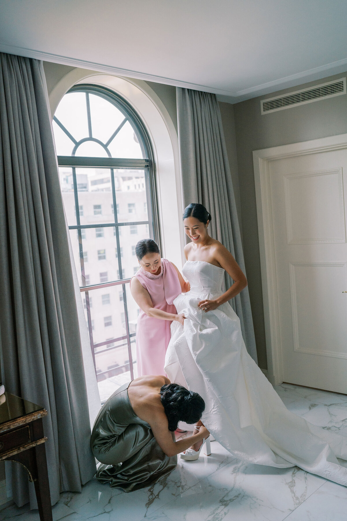 Vicki Grafton Elevated DC Wedding Photographer Meridian House 041
