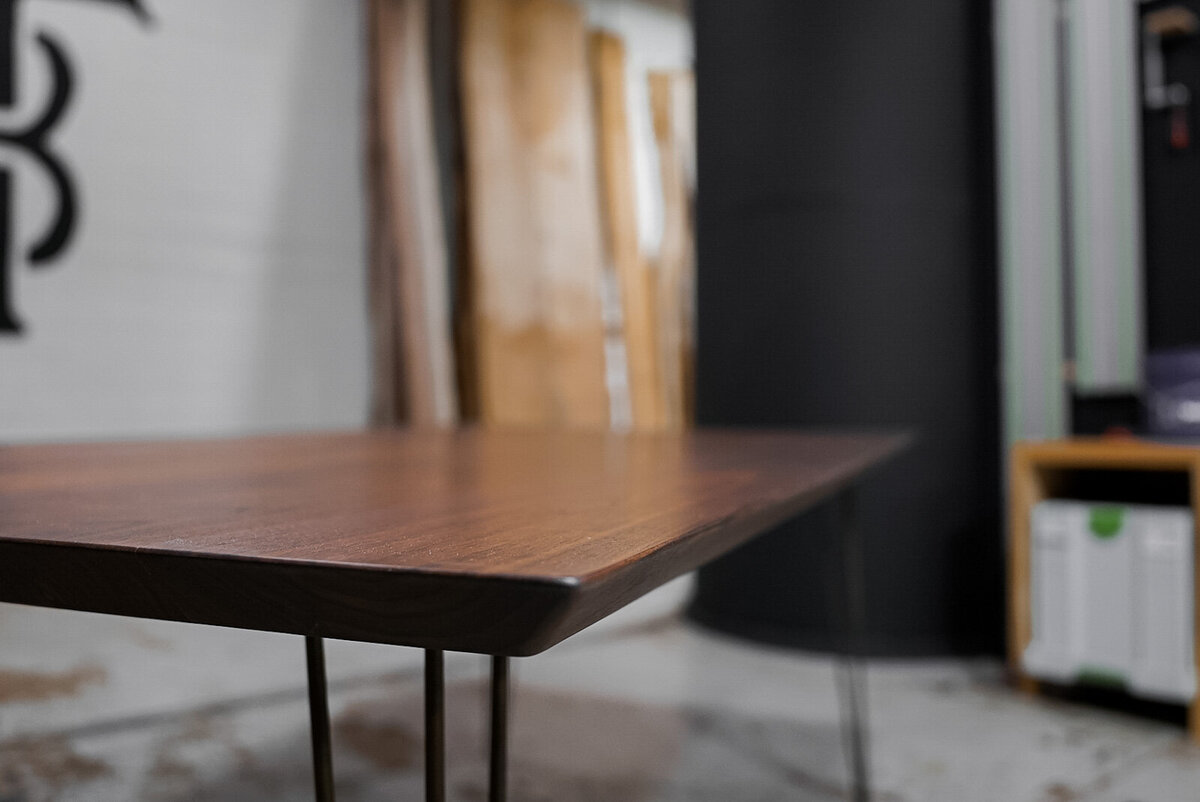 Chamfer Bottom Edge Table Profile