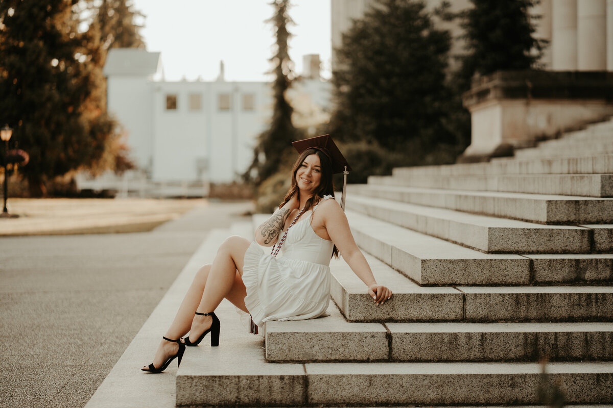 Graduation Photos Olympia Senior at Washington State Capitol Building2