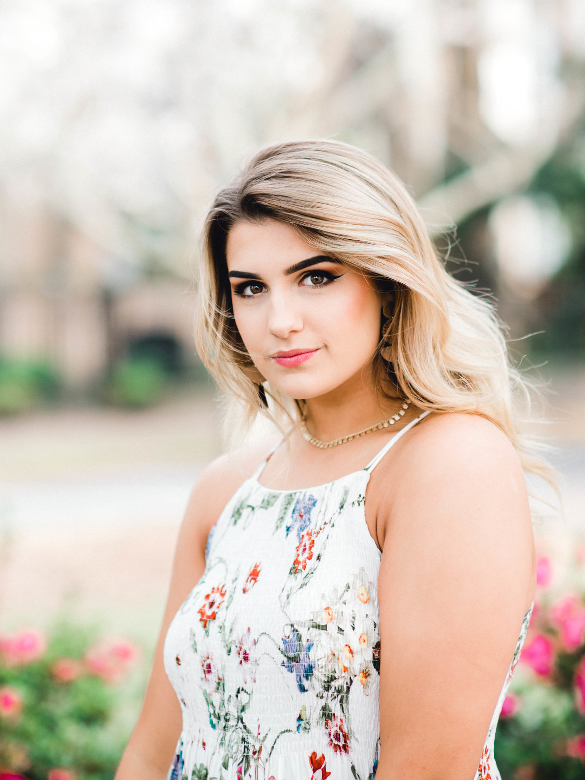 Makeup Casual senior photos in spring Savannah Georgia