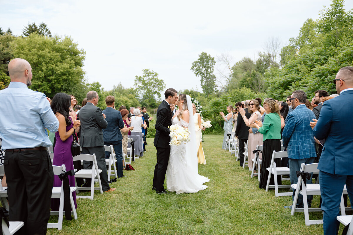 Nicole & Lucas Wedding Samples-173
