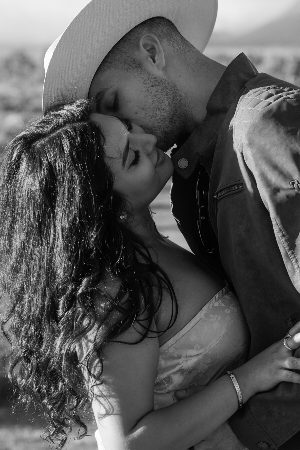 brefloresphotography-joshuatreeengagement-51