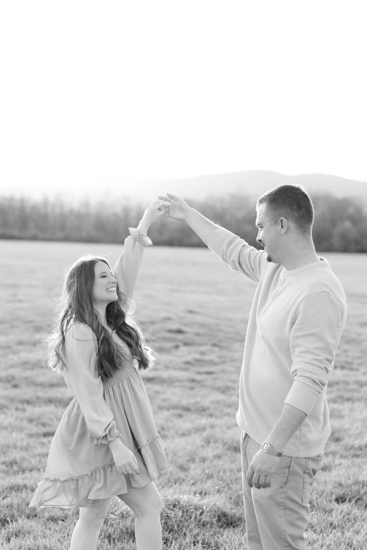 Colorful-Springtime-Greenhill-Park-Roanoke-Engagement-Session-Photography-S-23