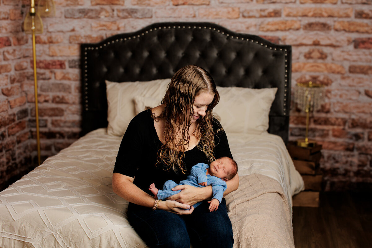 best motherhood photography Cave Springs, Bentonville motherhood photographer, mommy + me portrait session NW Arkansas