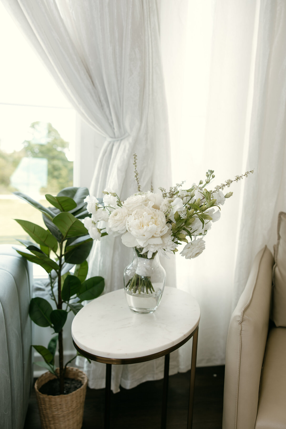 Abigail Anne Photography Colorado and Chicago Wedding and Couples Photographer — Portfolio Featured Story — Bethany and Leo's Wedding 12