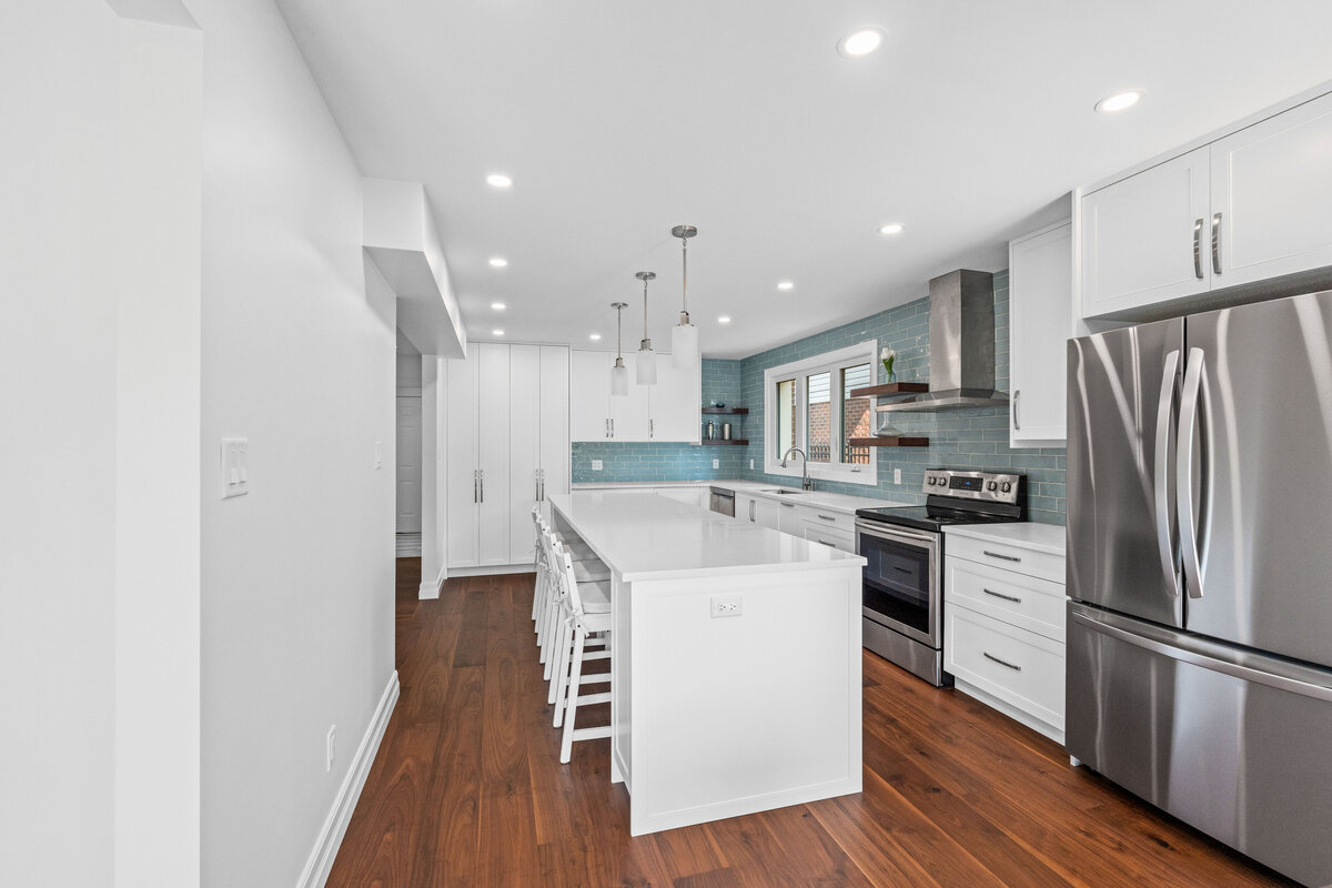 Bright Warm Kitchen Main Floor Reno Urbanomic Interiors (13)