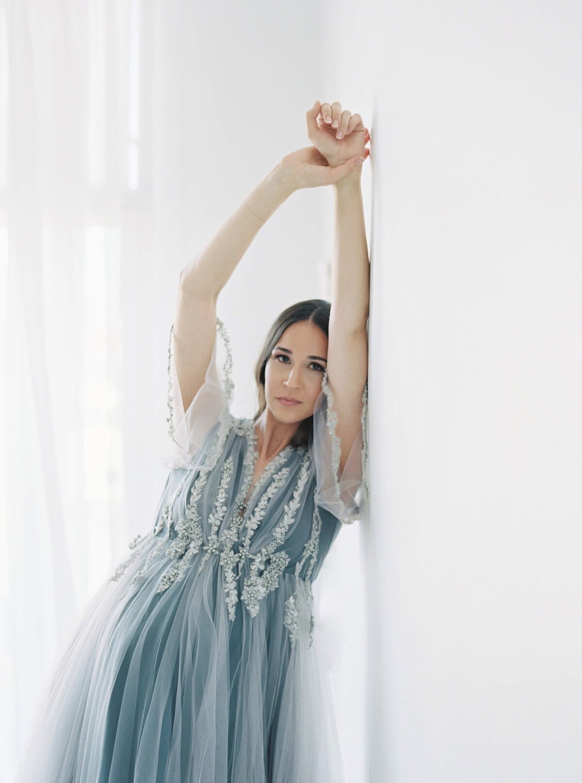maternity photography in san francisco at a studio with Laurel Smith Photography